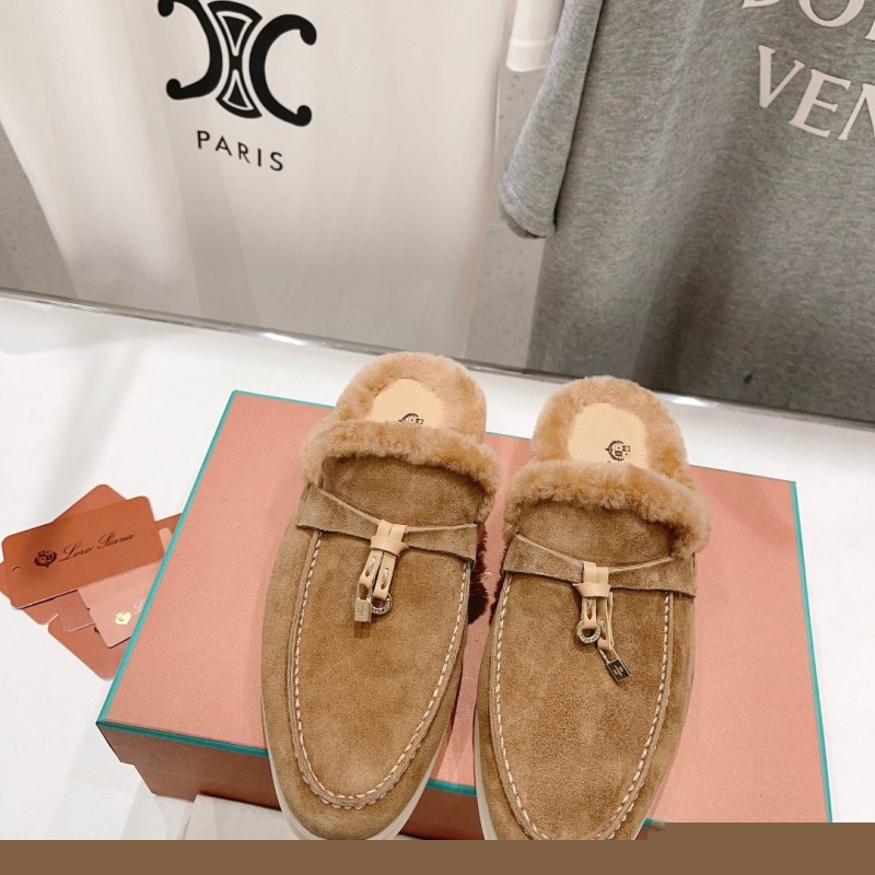 Other Slippers